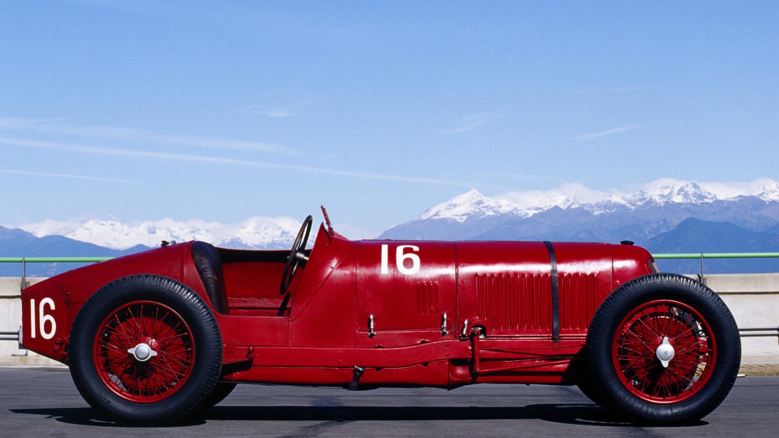 Maserati Tipo 26