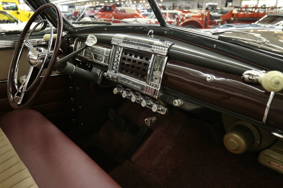 goodtimers-Chrysler-Town-Country-1948-3