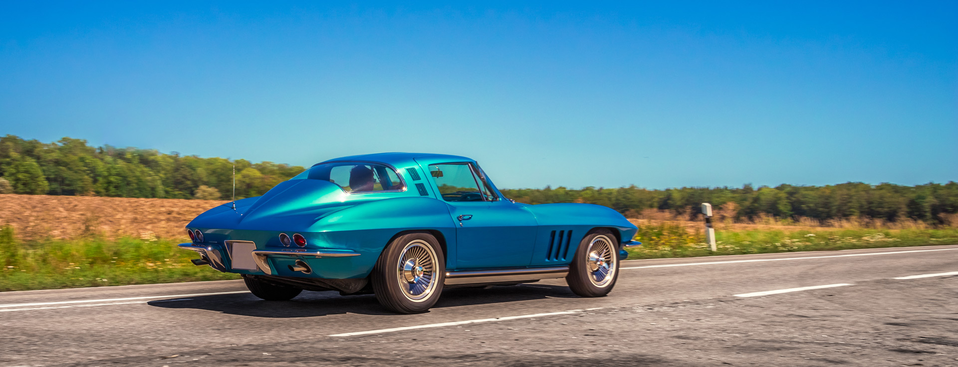 Voiture américaine ancienne Corvette C2 Sting Ray