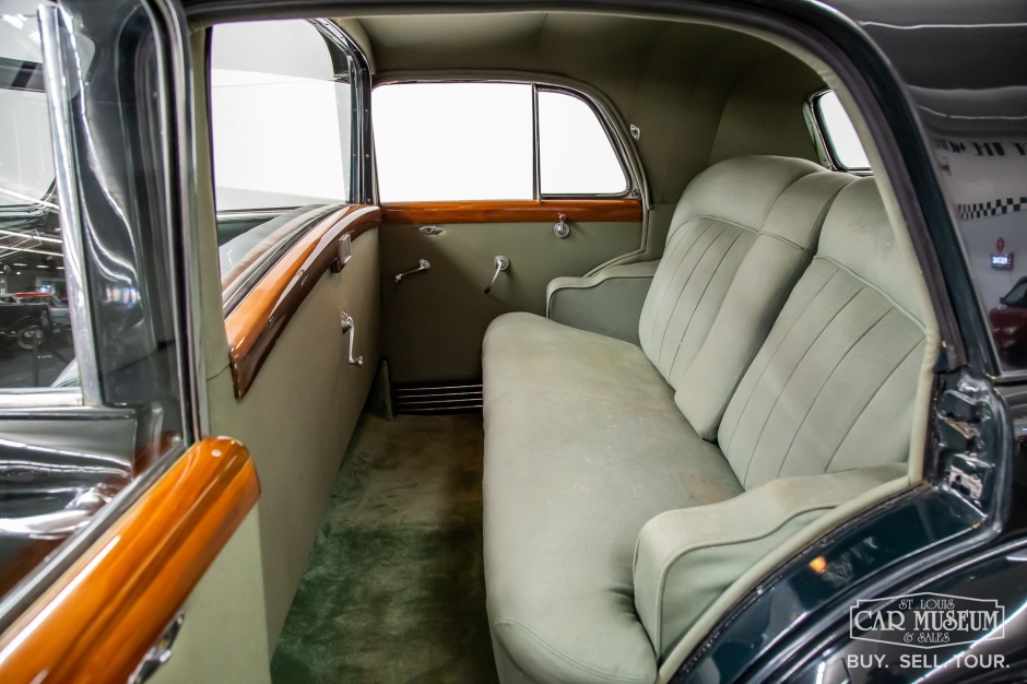 goodtimers-Cadillac-Fleetwood-1940-4