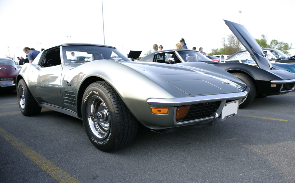 Chevrolet Corvette C3 Stingray T-Tops