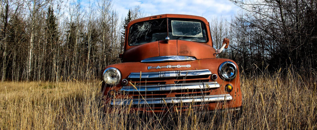 Pickup américain rouillé