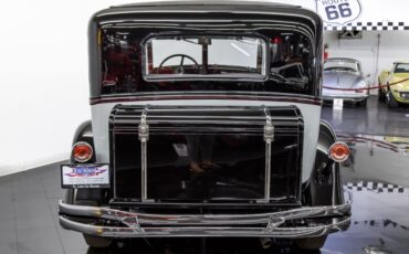 goodtimers-Chrysler-Imperial-1931-14