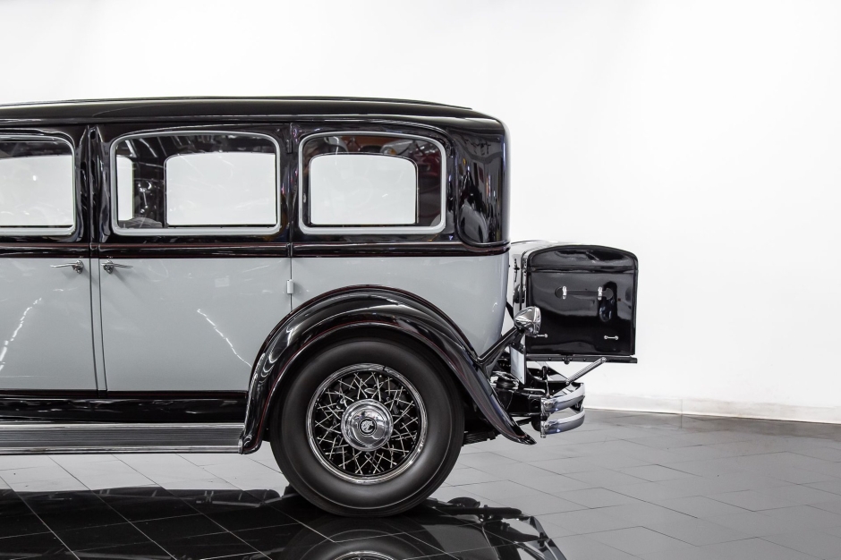 goodtimers-Chrysler-Imperial-1931-19