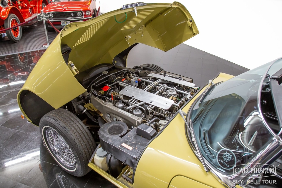 goodtimers-Jaguar-XKE-Series-III-1974-5