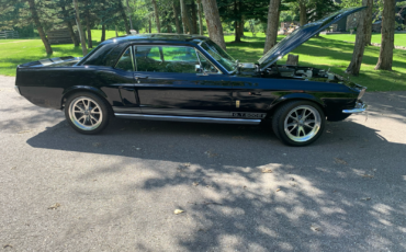 Ford-Mustang-1967-a-vendre-8