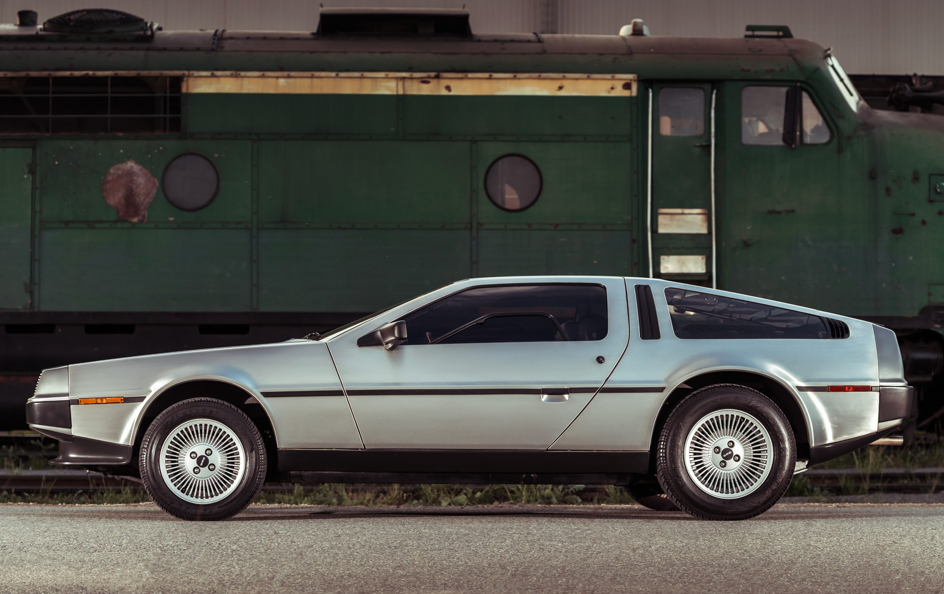 En images : quand l'automobile rend hommage à Retour vers le Futur