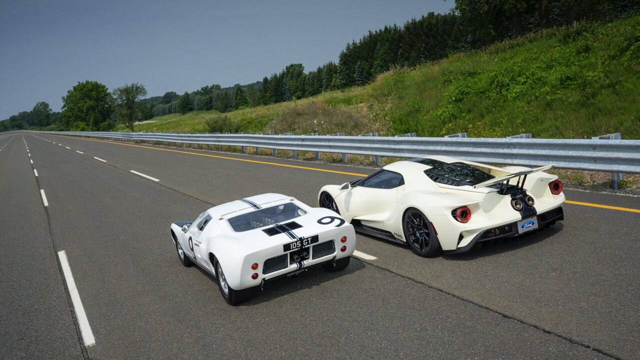 Gord GT d'époque VS Ford GT moderne