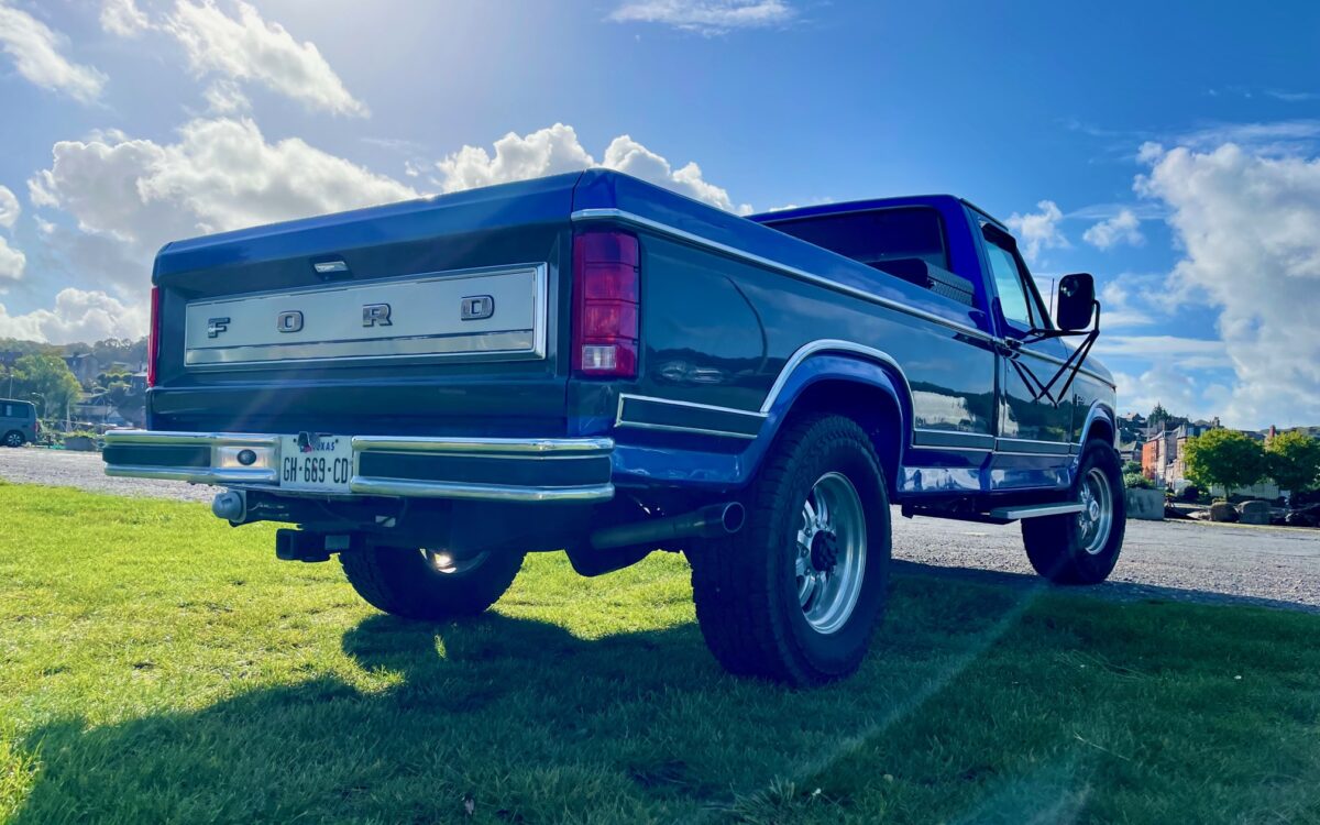 goodtimers-FORD-F250-1984-2
