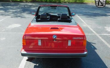 BMW-3-Series-1989-6