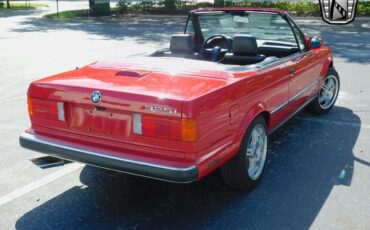 BMW-3-Series-1989-7