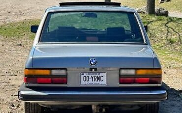 BMW-5-Series-1988-9