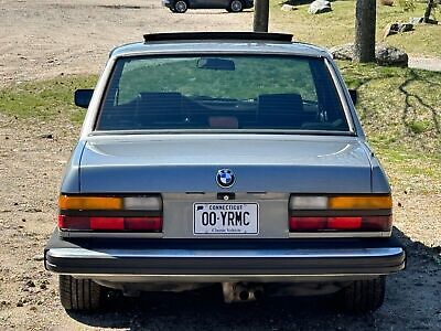 BMW-5-Series-1988-9