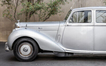 Bentley-R-Type-1953-11