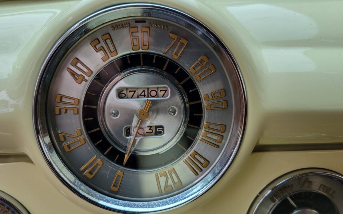 Buick-Estate-Wagon-Break-1948-25