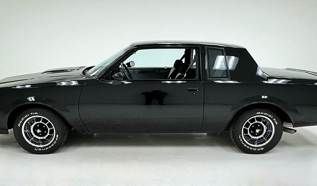 Buick-Grand-National-1986-1