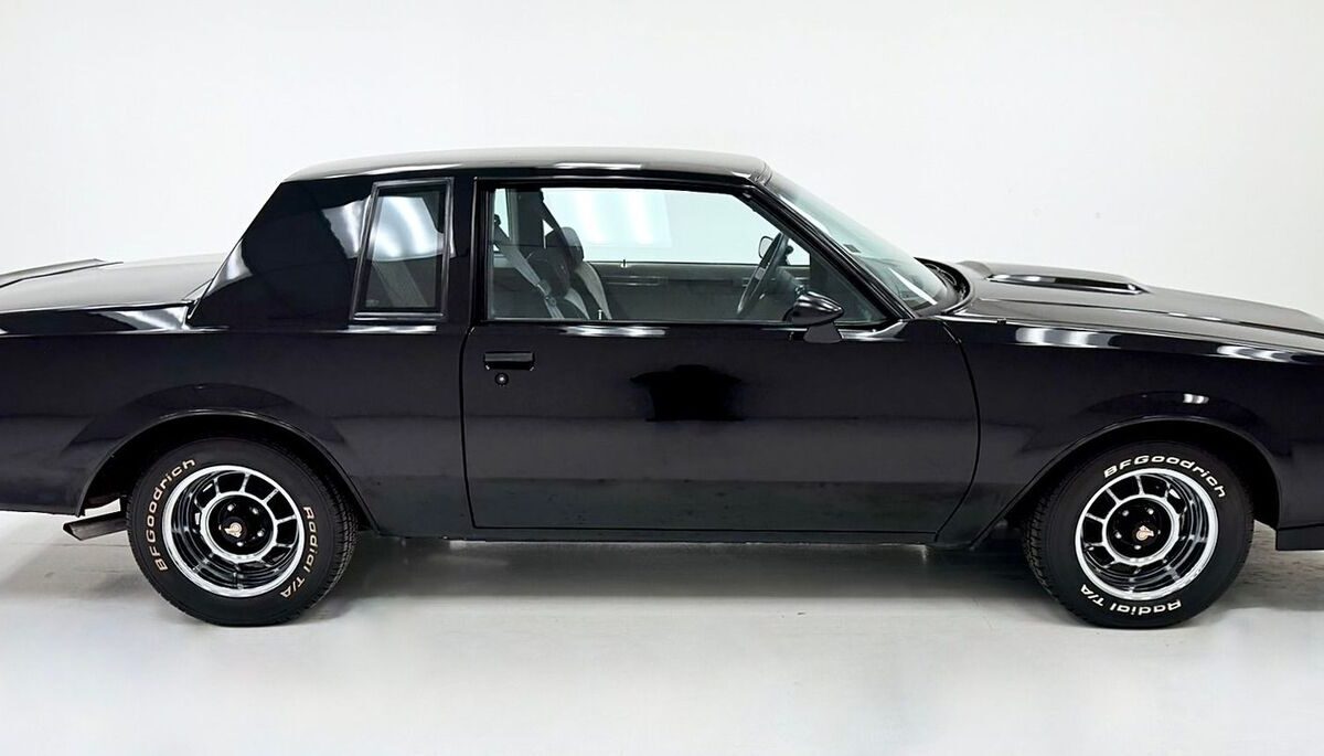 Buick-Grand-National-1986-5
