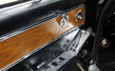 Buick-Riviera-1965-9