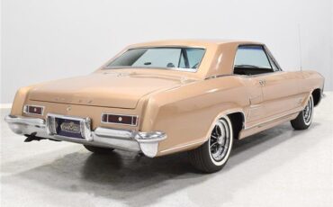 Buick-Riviera-Coupe-1963-4