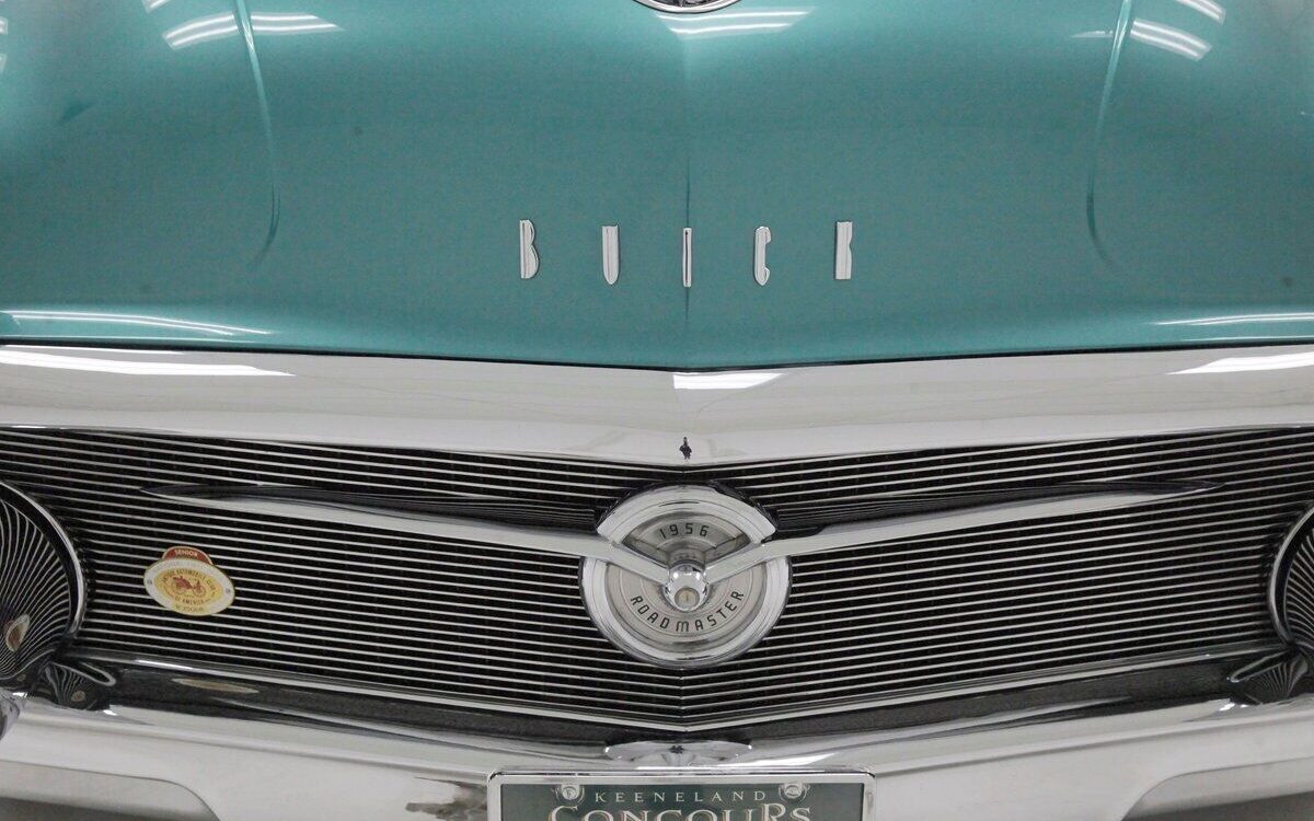 Buick-Roadmaster-1956-11