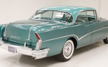 Buick-Roadmaster-1956-3