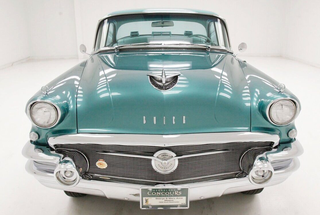 Buick-Roadmaster-1956-6