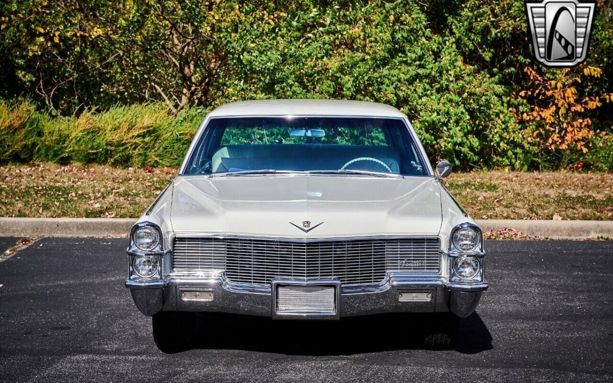 Cadillac-Calais-1965-9