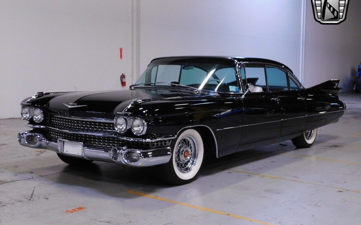Cadillac-DeVille-1959-2