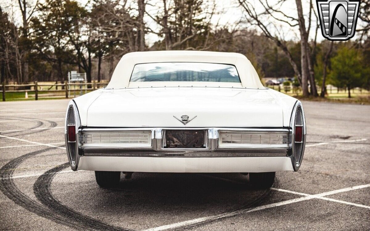 Cadillac-DeVille-1967-5