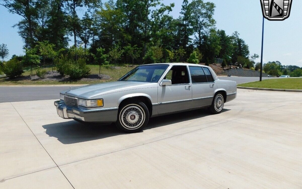 Cadillac-DeVille-1989-2