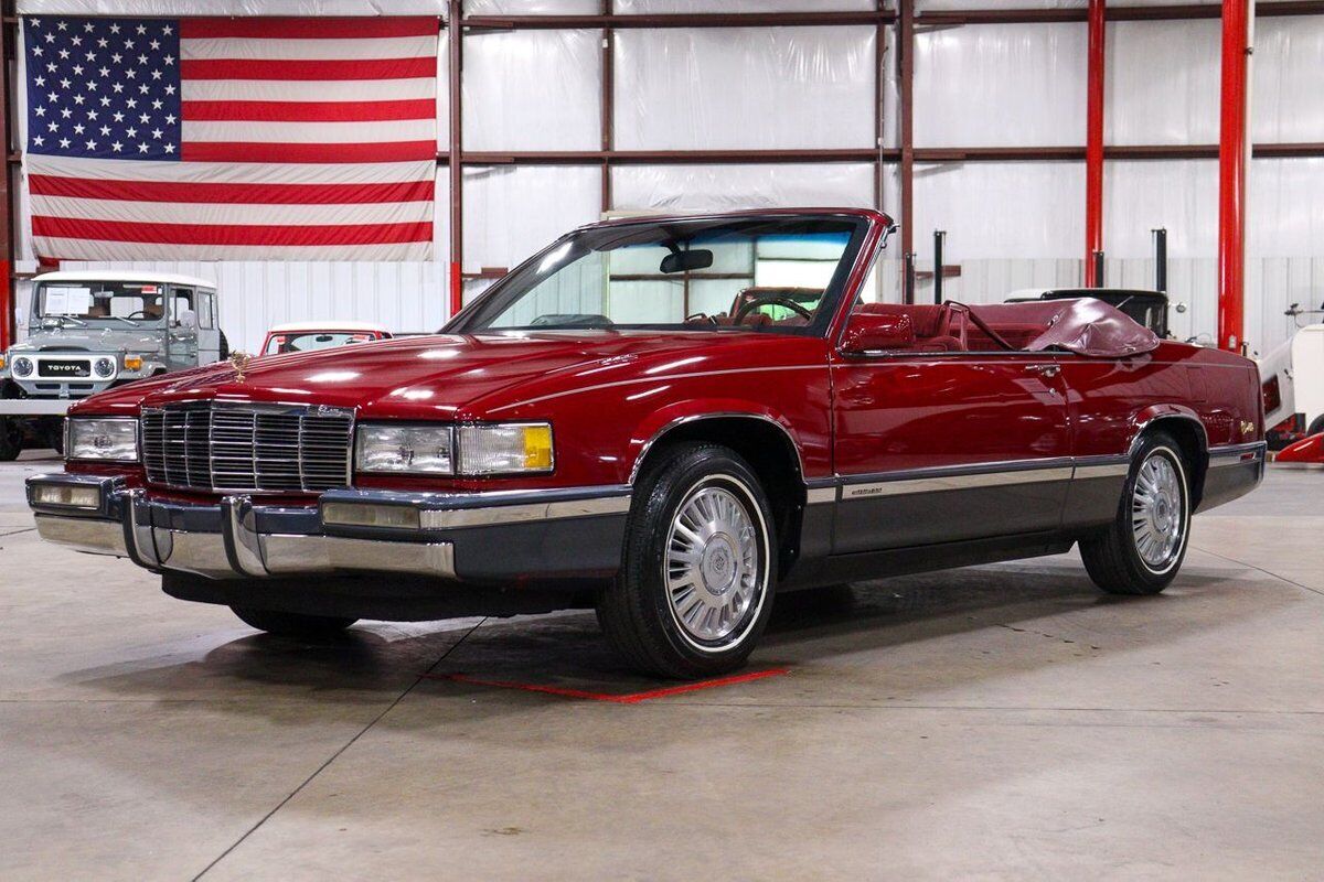 Cadillac DeVille Cabriolet 1991 à vendre