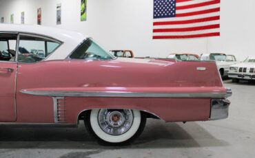 Cadillac-DeVille-Coupe-1957-3