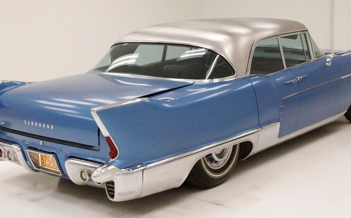 Cadillac-Eldorado-Berline-1958-4