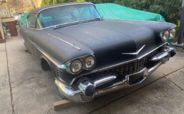 Cadillac-Eldorado-Coupe-1958-3