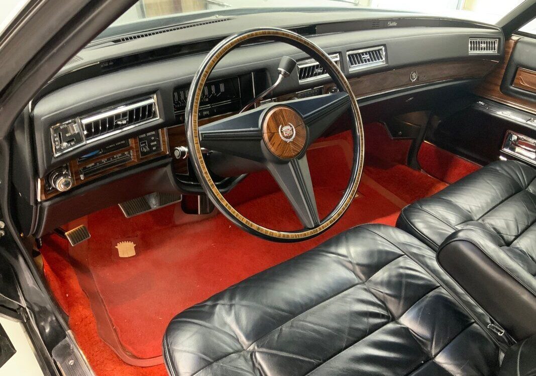 Cadillac-Eldorado-Coupe-1976-5
