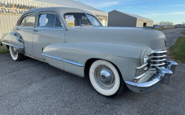Cadillac-Fleetwood-1947-8
