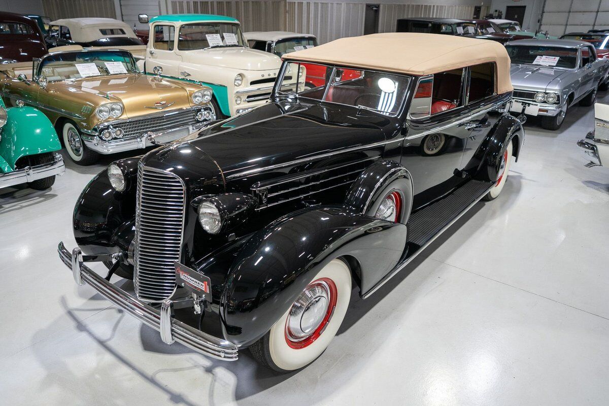 Cadillac Series 85 V-12 Cabriolet 1936 à vendre