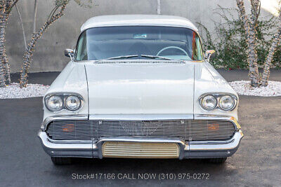 Chevrolet-Biscayne-1958-1