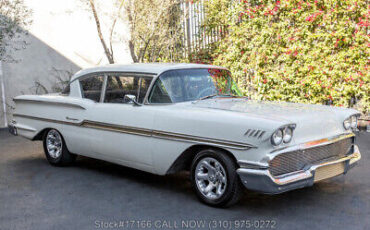 Chevrolet-Biscayne-1958-2