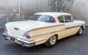 Chevrolet-Biscayne-1958-4