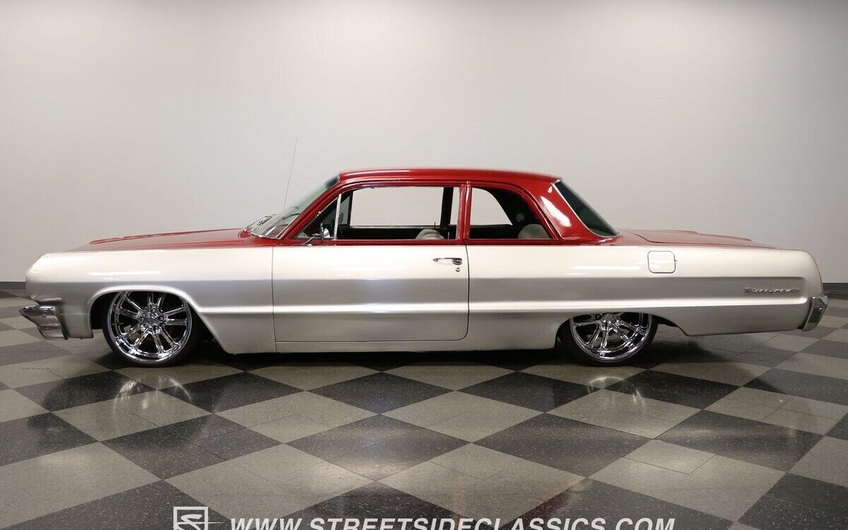 Chevrolet-Biscayne-Berline-1964-2