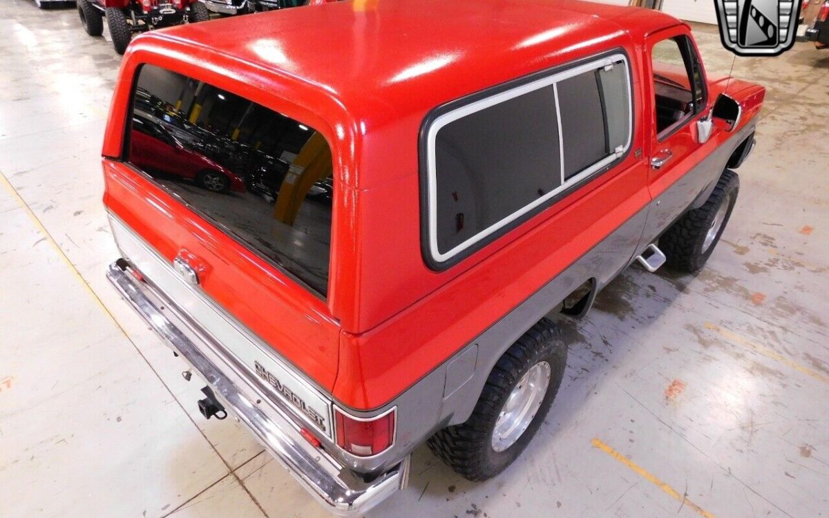 Chevrolet-Blazer-1990-10