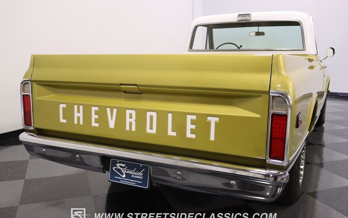 Chevrolet-C-10-1971-9