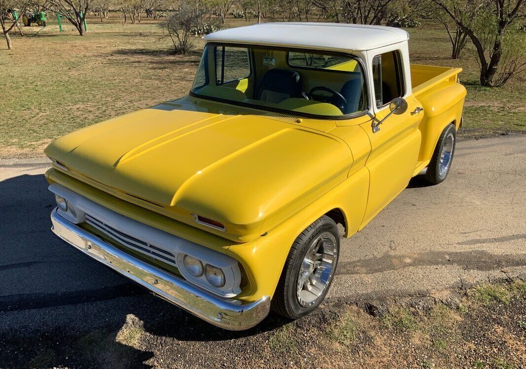 Chevrolet-C-10-Pickup-1962-11