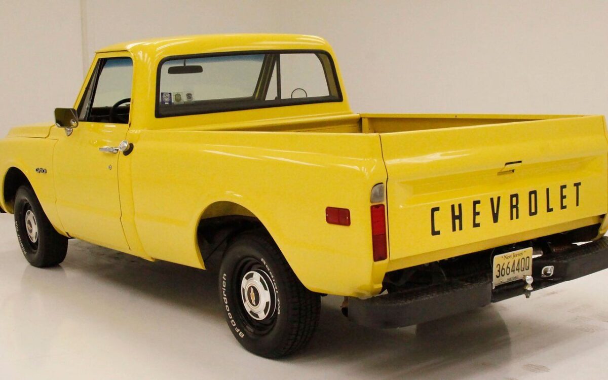 Chevrolet-C-10-Pickup-1969-2