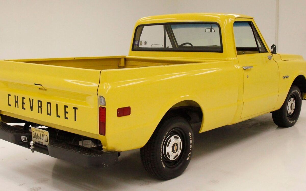 Chevrolet-C-10-Pickup-1969-3