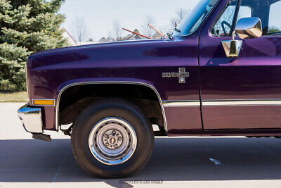 Chevrolet-C-10-Pickup-1984-3