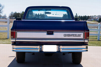 Chevrolet-C-10-Pickup-1984-6