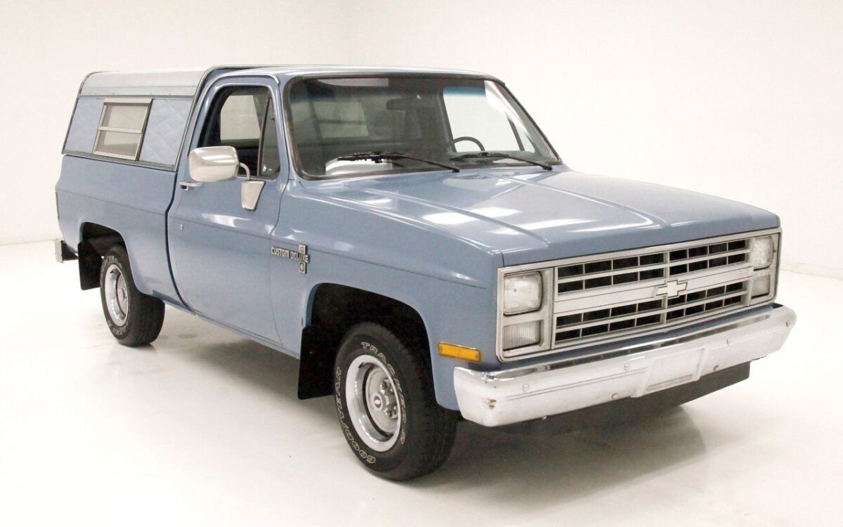 Chevrolet-C-10-Pickup-1986-5