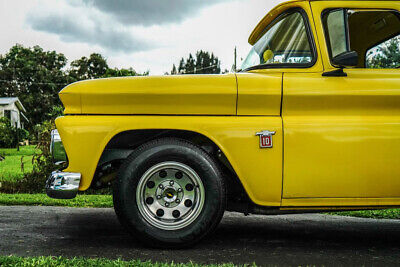 Chevrolet-CK-10-Series-Pickup-1963-4